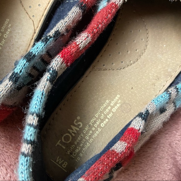 Tribal Print Wool Toms Slip Ons Size 8 - Picture 3 of 6